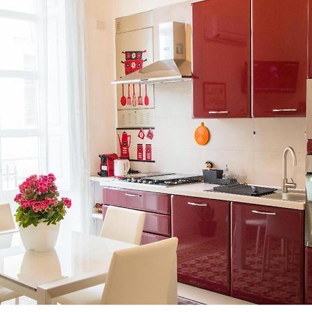 Casa Vacanze L'Altra Diaz Syrakusa Exteriör bild