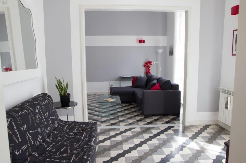 Casa Vacanze L'Altra Diaz Syrakusa Exteriör bild